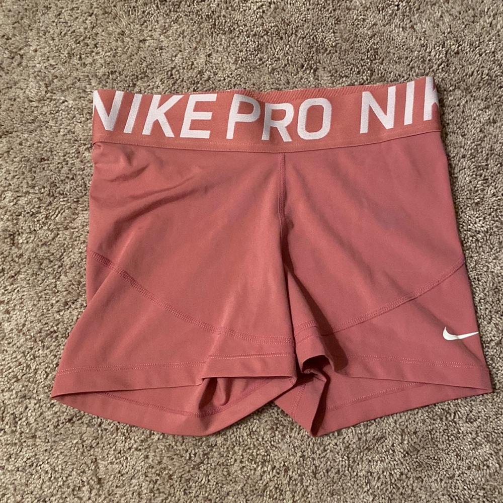 Nike pros in pink